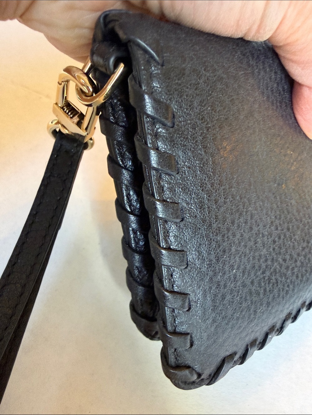 Tory Burch Black Pebbled Leather Wristlet with Logo Medallion - Picture 8 of 10